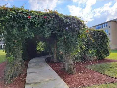 2615 NE 3rd Court Boynton Beach FL 33435