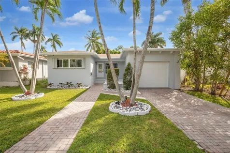 1230 Hollywood Boulevard Hollywood FL 33019