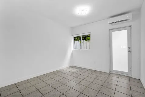 2291 SW 17th Street Miami FL 33145