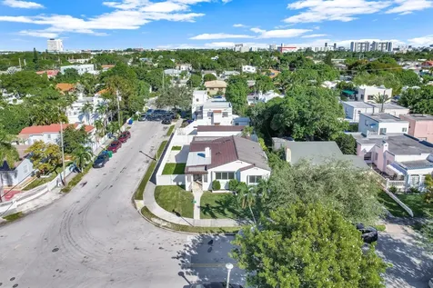 2291 SW 17th Street Miami FL 33145