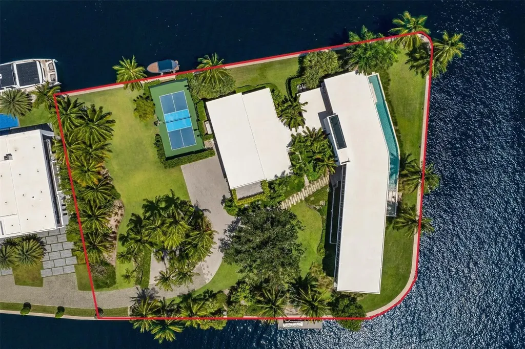 516 Mola Avenue Fort Lauderdale FL 33301