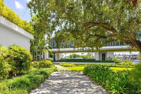 516 Mola Avenue Fort Lauderdale FL 33301