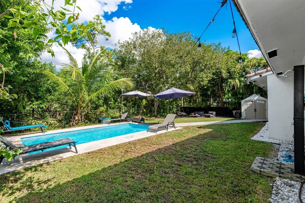7509 NW 40th Place Coral Springs FL 33065