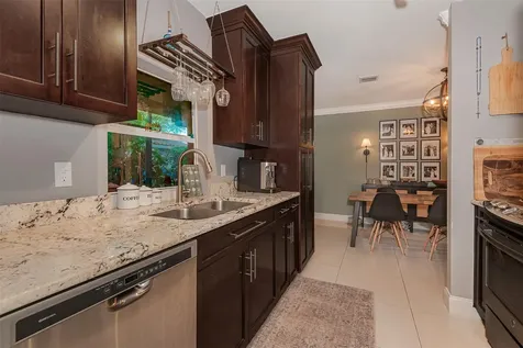 7509 NW 40th Place Coral Springs FL 33065