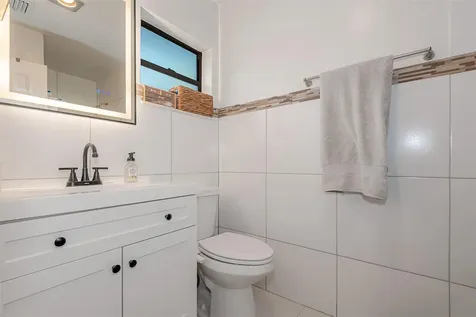 7509 NW 40th Place Coral Springs FL 33065