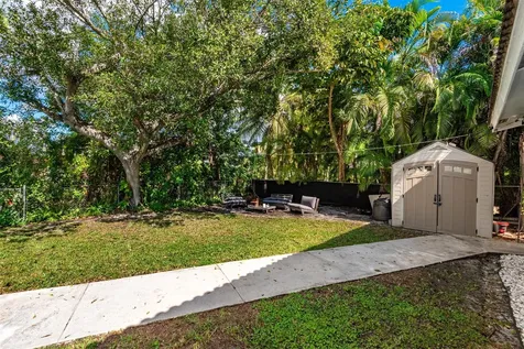 7509 NW 40th Place Coral Springs FL 33065