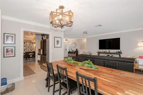 7509 NW 40th Place Coral Springs FL 33065