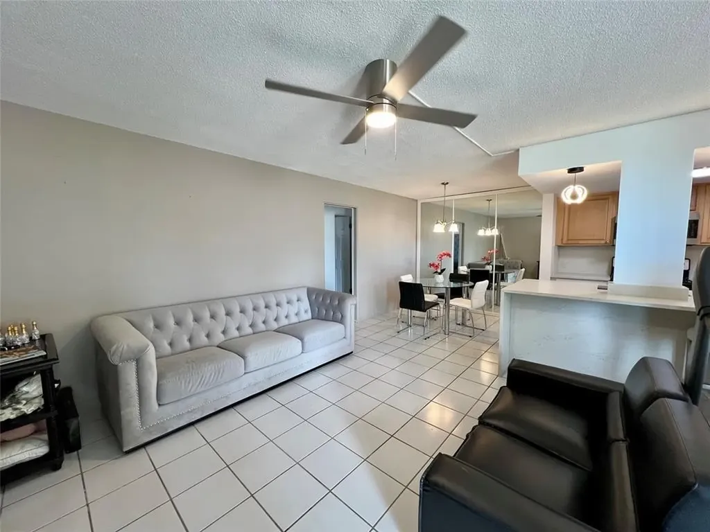 2840 NE 33rd Court Fort Lauderdale FL 33306