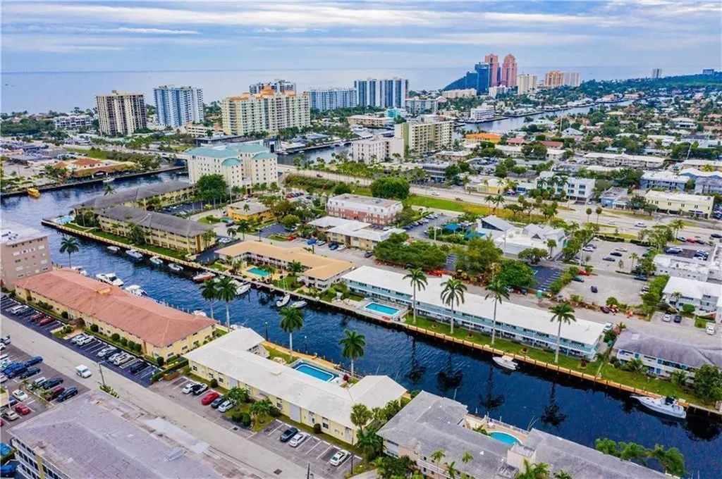 2840 NE 33rd Court Fort Lauderdale FL 33306