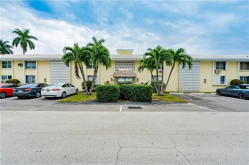 2840 NE 33rd Court Fort Lauderdale FL 33306