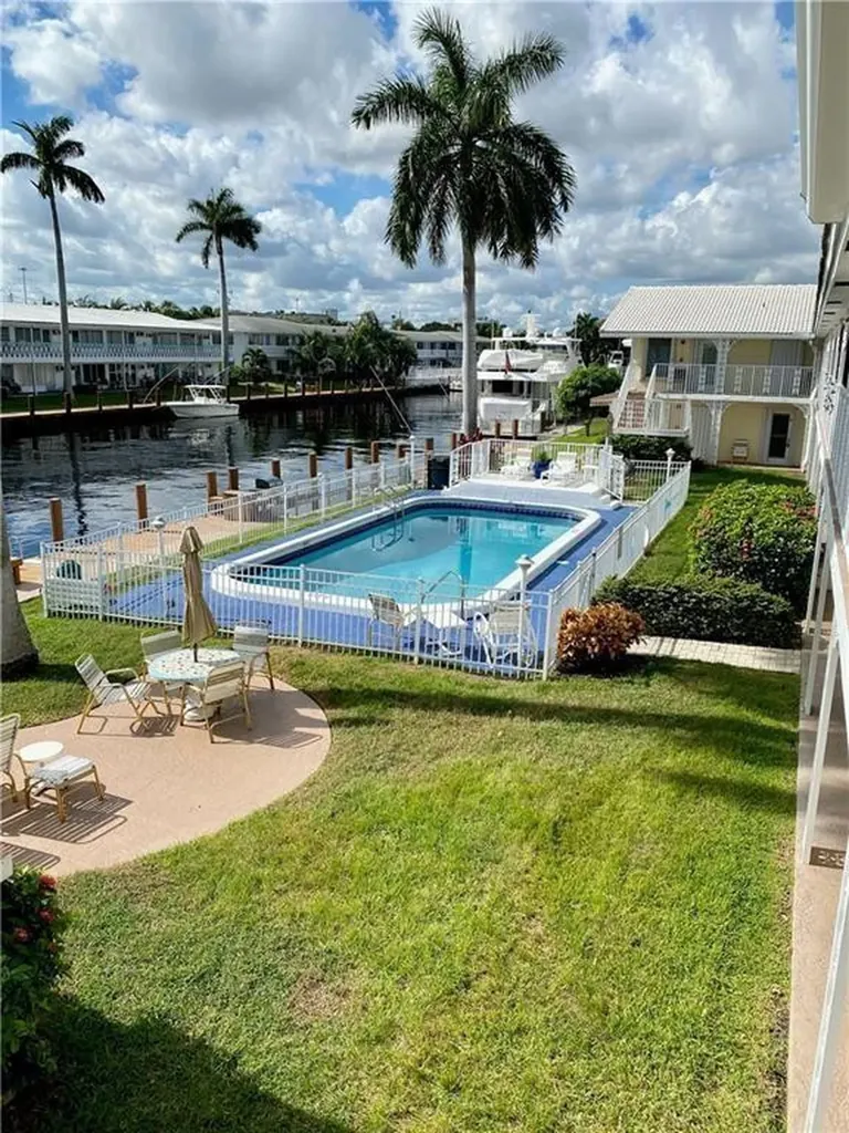2840 NE 33rd Court Fort Lauderdale FL 33306