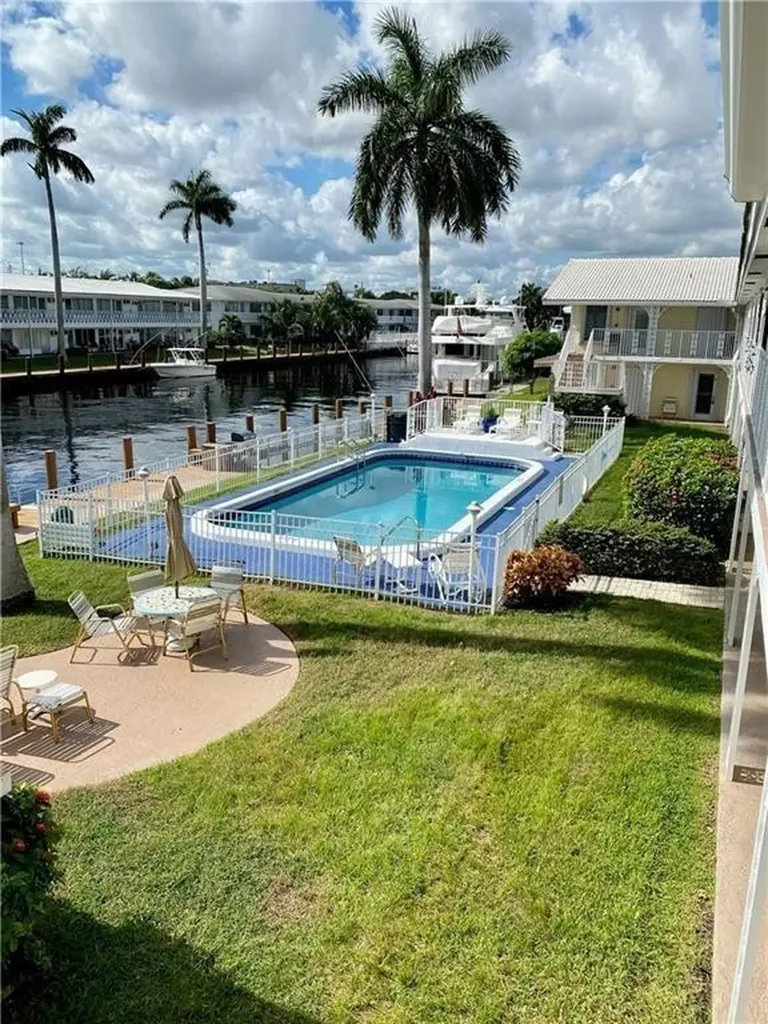2840 NE 33rd Court Fort Lauderdale FL 33306