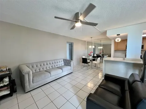 2840 NE 33rd Court Fort Lauderdale FL 33306