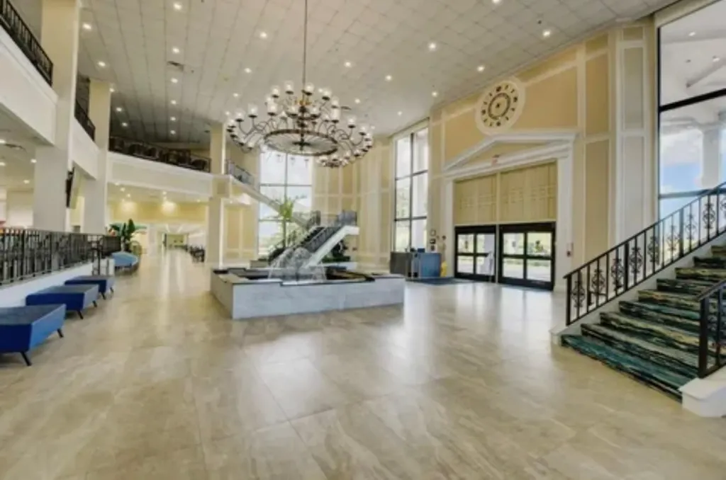 117 Farnham Deerfield Beach FL 33442