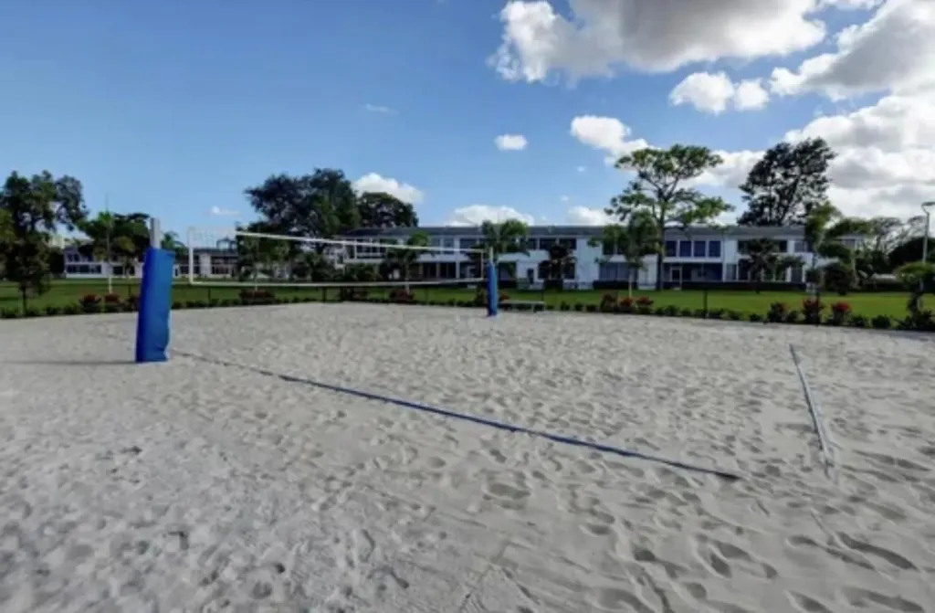 117 Farnham Deerfield Beach FL 33442