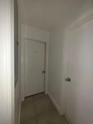 690 NW 68th Avenue Plantation FL 33317