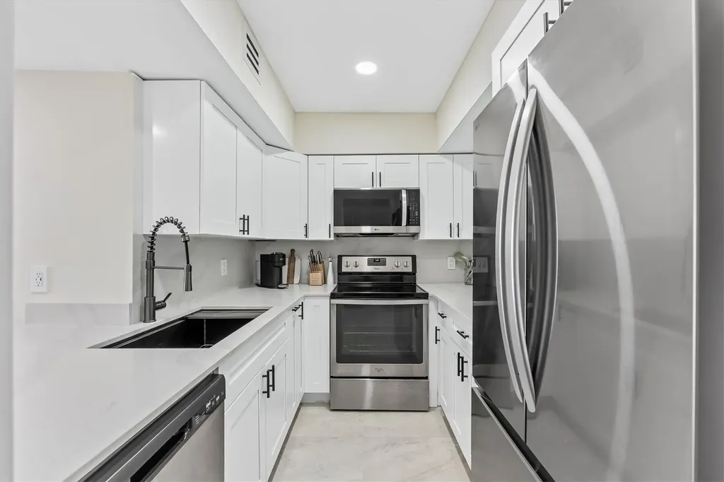 1200 West Avenue Miami Beach FL 33139