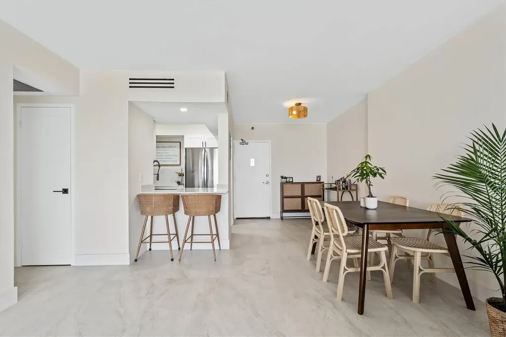 1200 West Avenue Miami Beach FL 33139