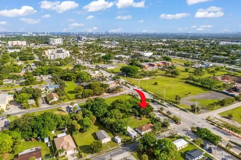 823 NW 3rd Street Pompano Beach FL 33060