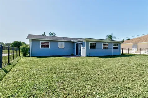 918 Bermuda Avenue Sebastian FL 32958