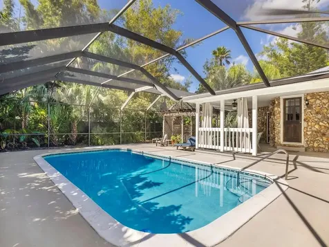 805 27th Avenue Vero Beach FL 32960