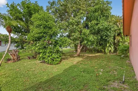 4460 NW 105th Terrace Coral Springs FL 33065
