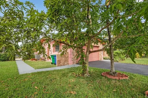 4460 NW 105th Terrace Coral Springs FL 33065
