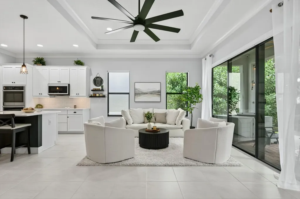 8880 NW 37th Drive Coral Springs FL 33065