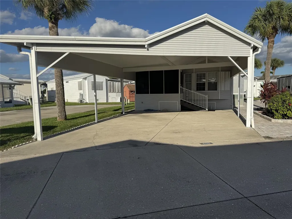 6475 52nd Street Okeechobee FL 34974
