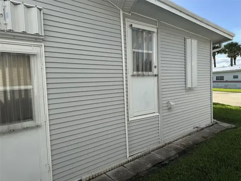 6475 52nd Street Okeechobee FL 34974
