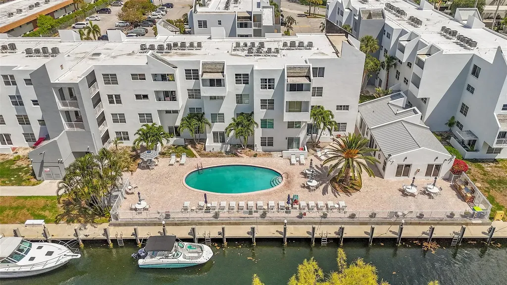 2850 NE 14th Street Causeway Pompano Beach FL 33062