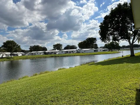 1430 NW 85th Terrace Plantation FL 33322