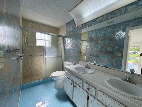 1430 NW 85th Terrace Plantation FL 33322