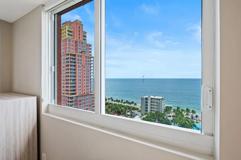 2011 N Ocean Boulevard Fort Lauderdale FL 33305