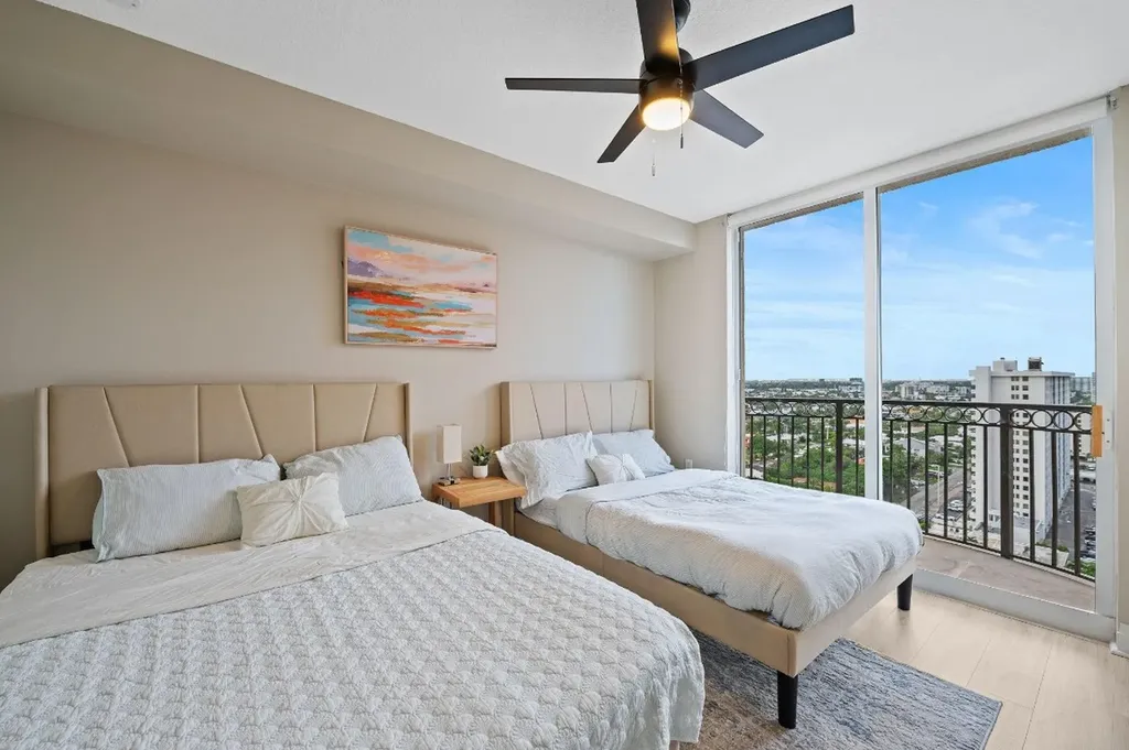 2011 N Ocean Boulevard Fort Lauderdale FL 33305