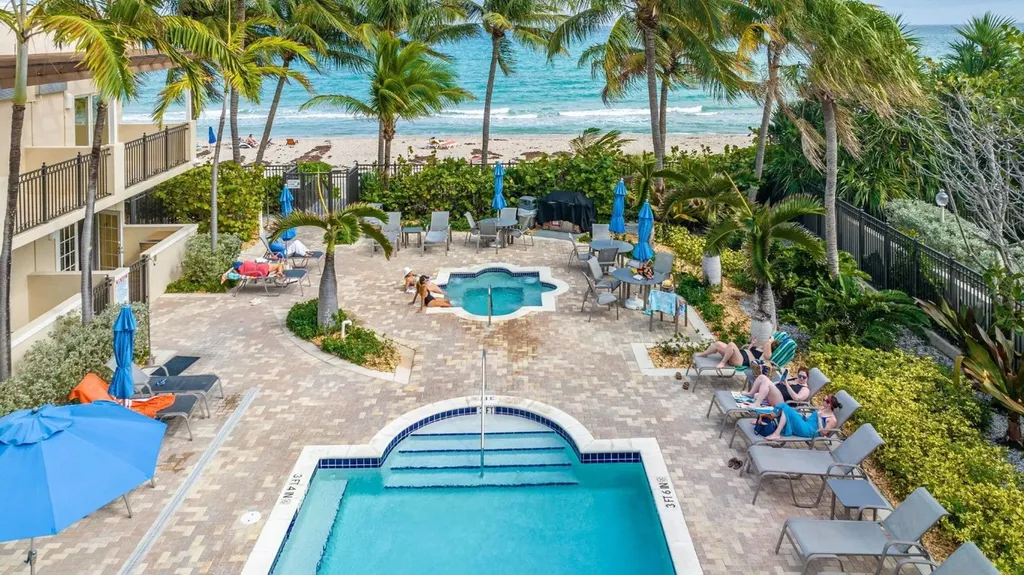 2011 N Ocean Boulevard Fort Lauderdale FL 33305
