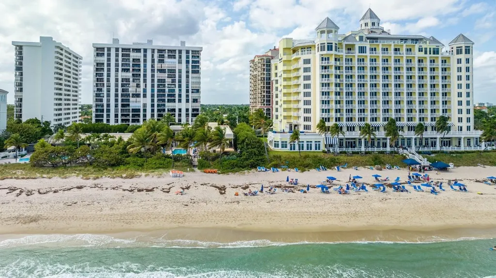 2011 N Ocean Boulevard Fort Lauderdale FL 33305