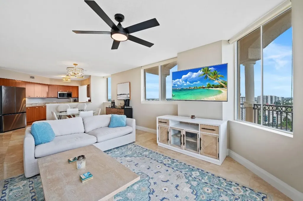 2011 N Ocean Boulevard Fort Lauderdale FL 33305