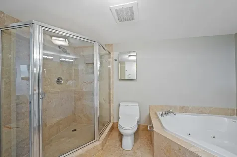 2011 N Ocean Boulevard Fort Lauderdale FL 33305
