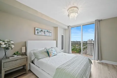 2011 N Ocean Boulevard Fort Lauderdale FL 33305