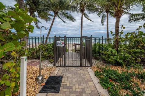 2011 N Ocean Boulevard Fort Lauderdale FL 33305