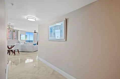 2011 N Ocean Boulevard Fort Lauderdale FL 33305