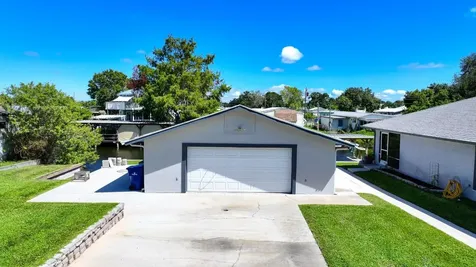 1069 9th Street Okeechobee FL 34974