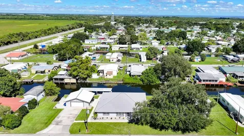 1069 9th Street Okeechobee FL 34974