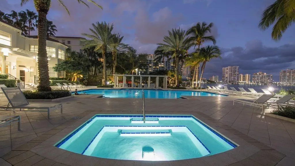 3215 NE 184th Street North Miami Beach FL 33160