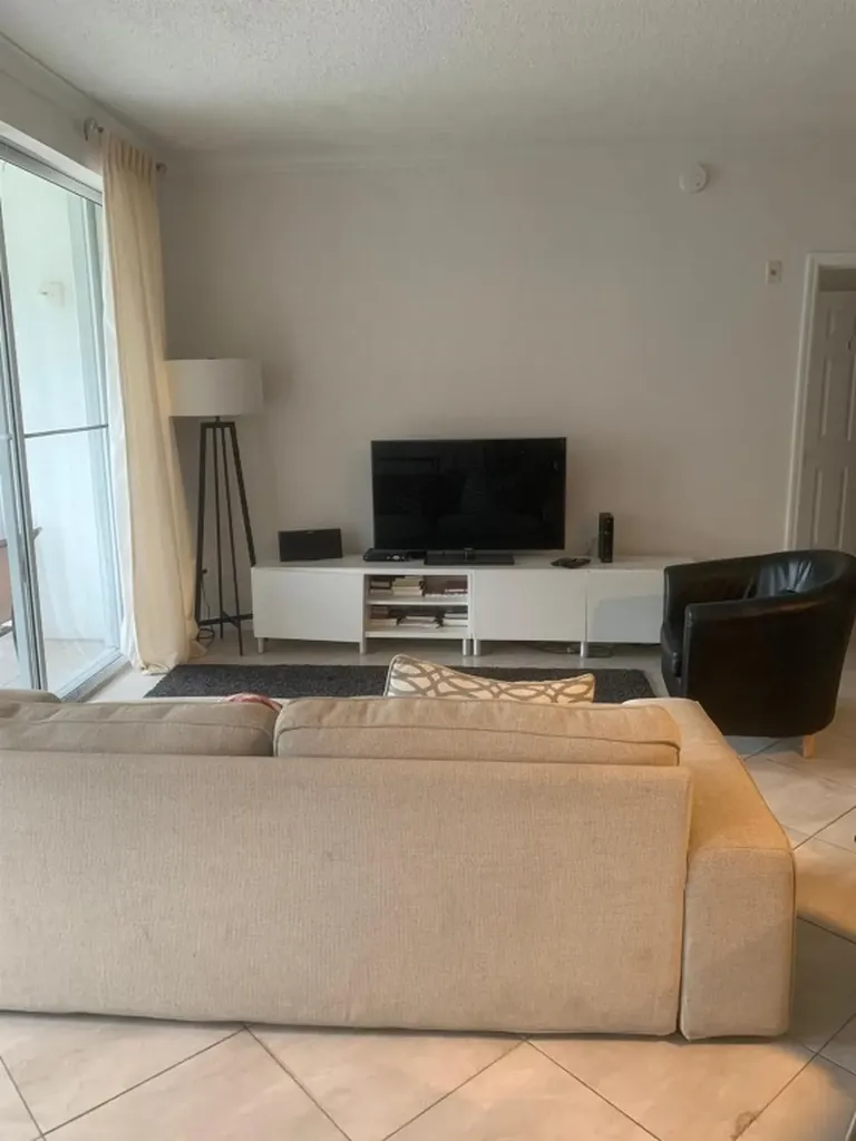 3215 NE 184th Street North Miami Beach FL 33160