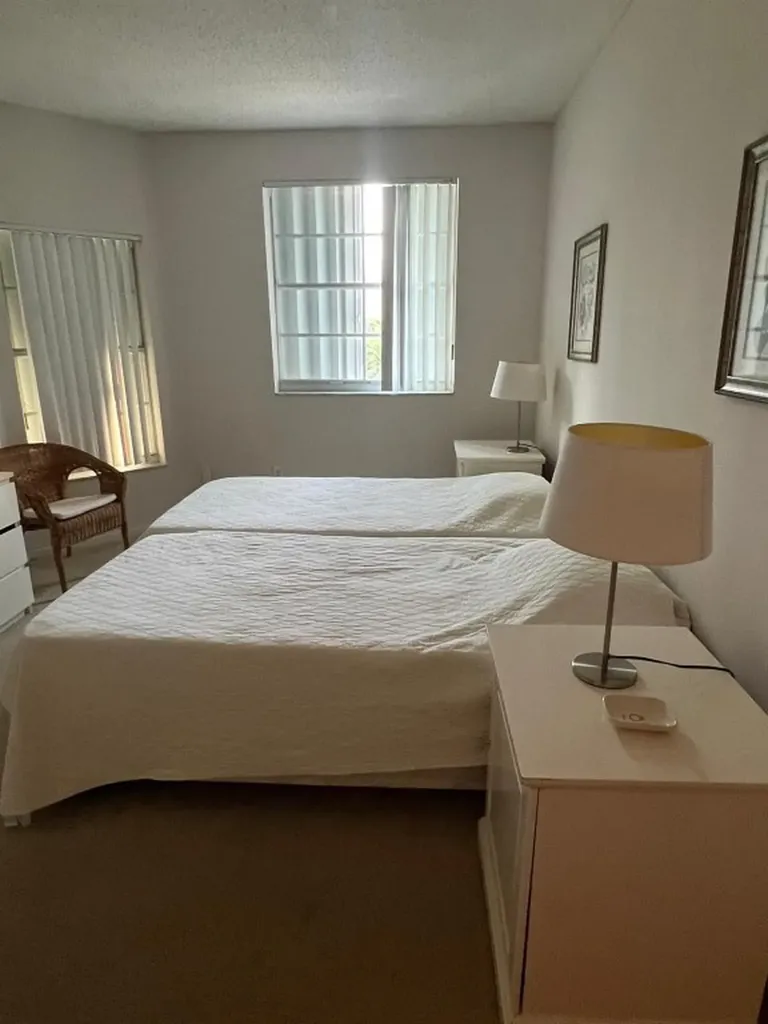 3215 NE 184th Street North Miami Beach FL 33160