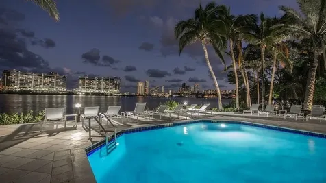 3215 NE 184th Street North Miami Beach FL 33160