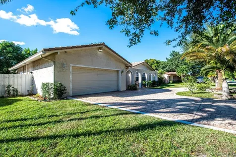 11200 NW 39th Court Coral Springs FL 33065