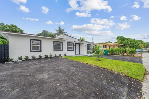 6840 SW 3rd Street Miami FL 33144